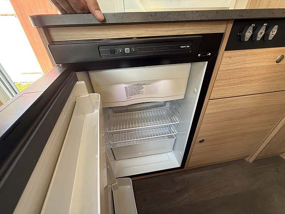 Capron v66/v337/v686 14 of 22