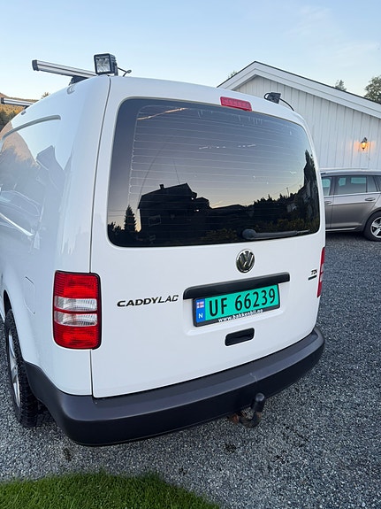Volkswagen Caddy Maxi 5 of 13