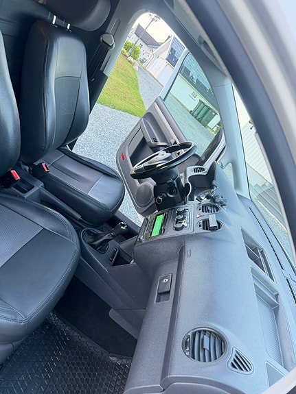 Volkswagen Caddy Maxi 9 of 13