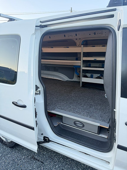 Volkswagen Caddy Maxi 7 of 13