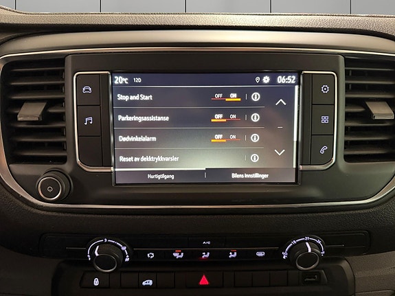 Opel Vivaro 21 of 30