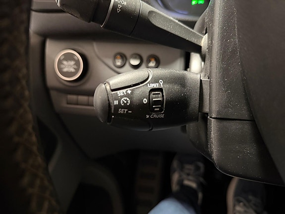 Opel Vivaro 24 of 30