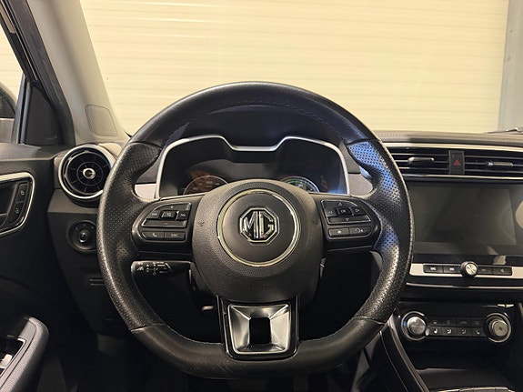 MG ZS EV 15 of 30
