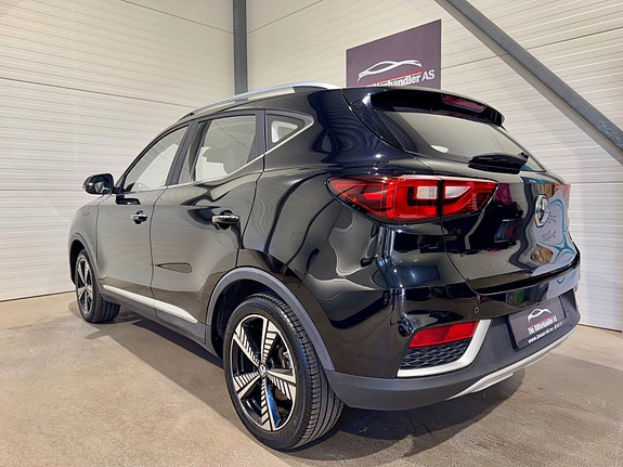 MG ZS EV 7 of 30
