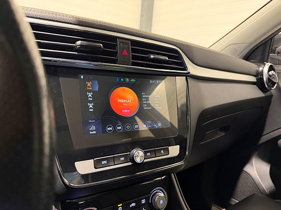MG ZS EV 27 of 30