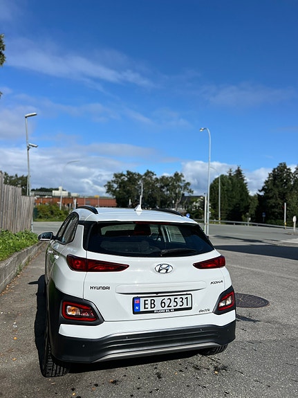 Hyundai Kona 5 of 19