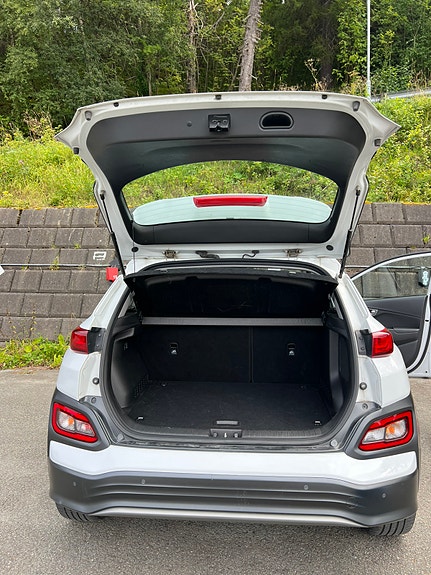 Hyundai Kona 19 of 19