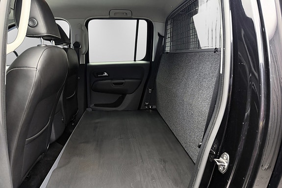 Volkswagen Amarok 30 of 30