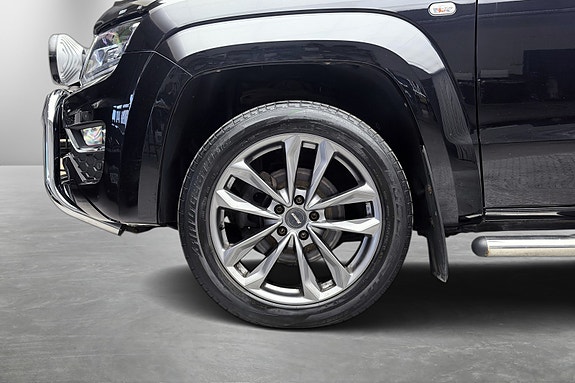 Volkswagen Amarok 10 of 30