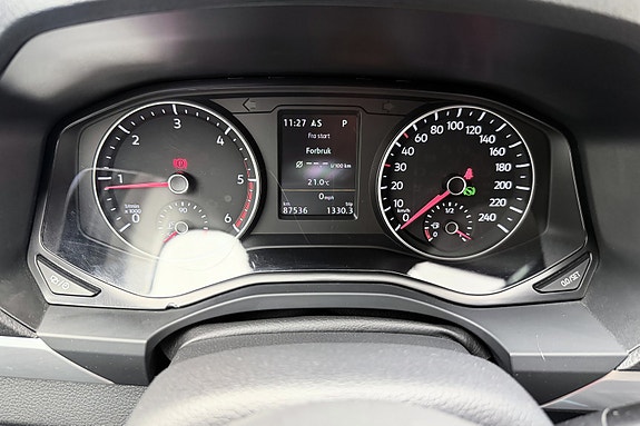 Volkswagen Amarok 18 of 30