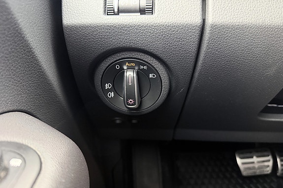 Volkswagen Amarok 21 of 30