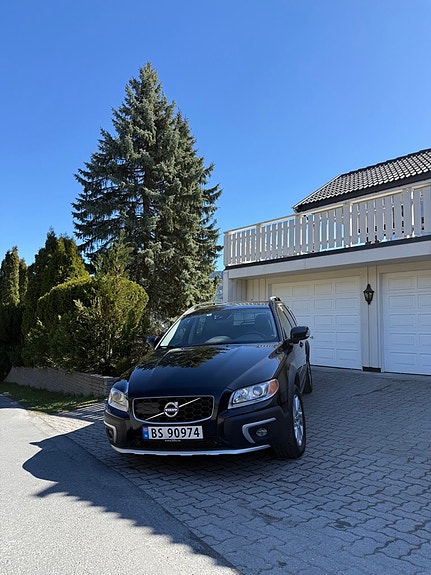 Volvo XC70 28 of 28