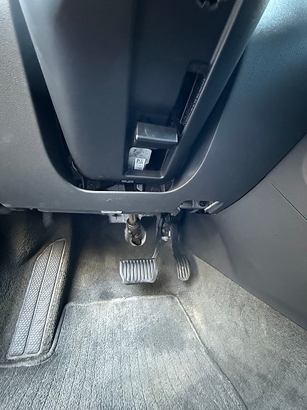 Volvo XC70 16 of 28