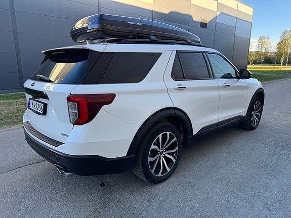 Ford Explorer 5 of 19