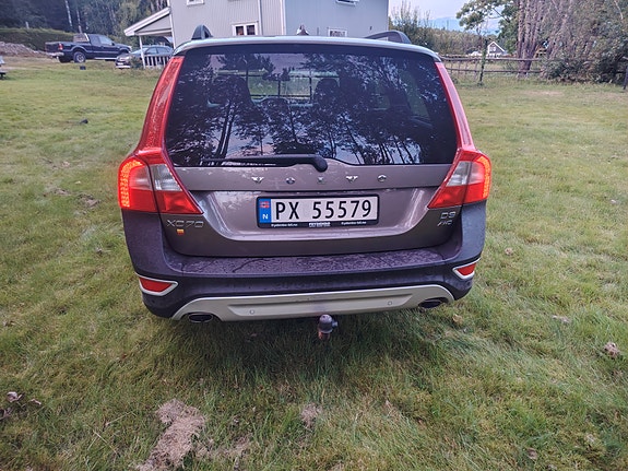 Volvo XC70 3 of 21