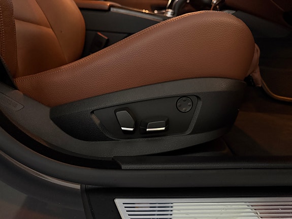BMW 550i 24 of 30