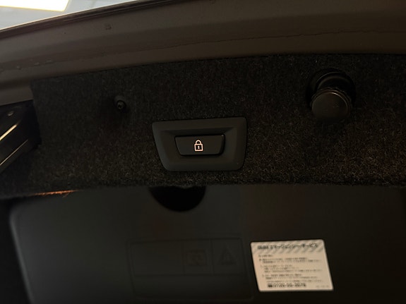 BMW 550i 21 of 30