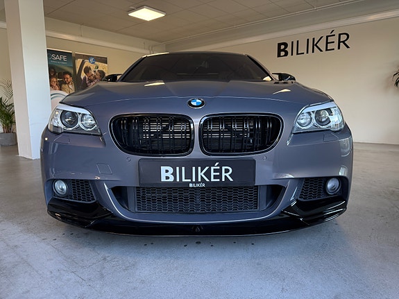 BMW 550i 2 of 30