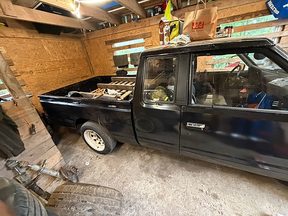 Datsun 2 of 13