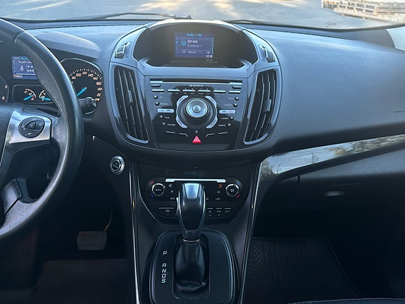 Ford Kuga 11 of 30