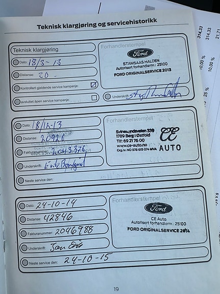 Ford Kuga 27 of 30