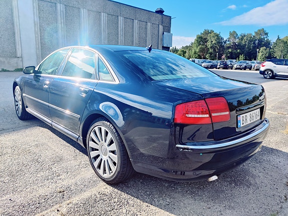 Audi A8 10 of 27