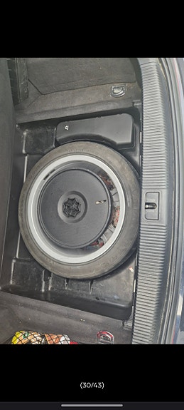 Audi A8 21 of 27