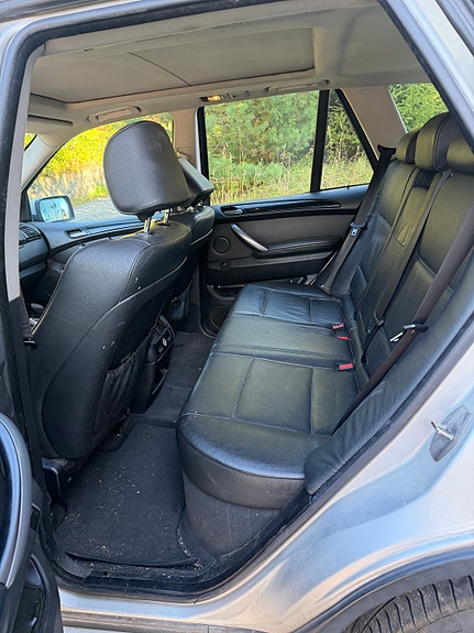 BMW X5 6 of 6