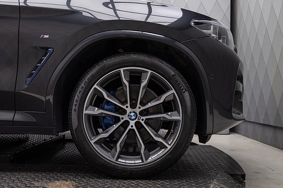 BMW X3 12 of 30
