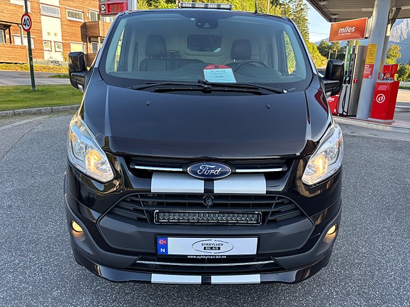 Ford Transit 2 of 9