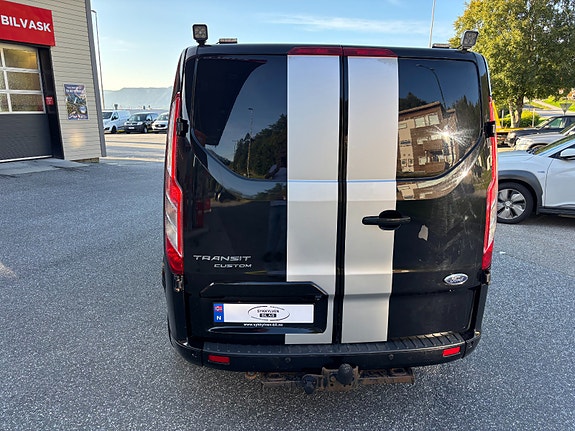 Ford Transit 6 of 9