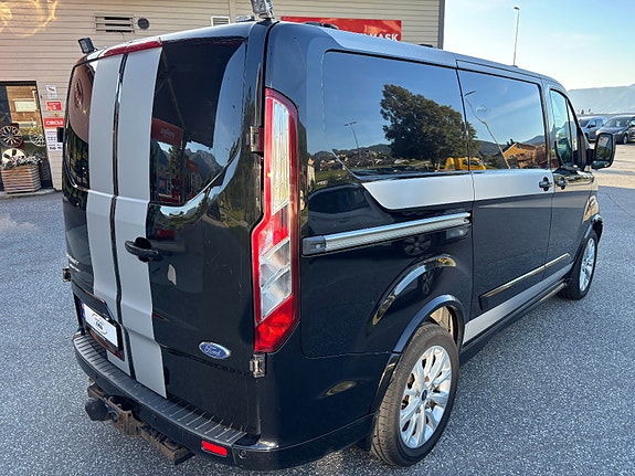 Ford Transit 5 of 9