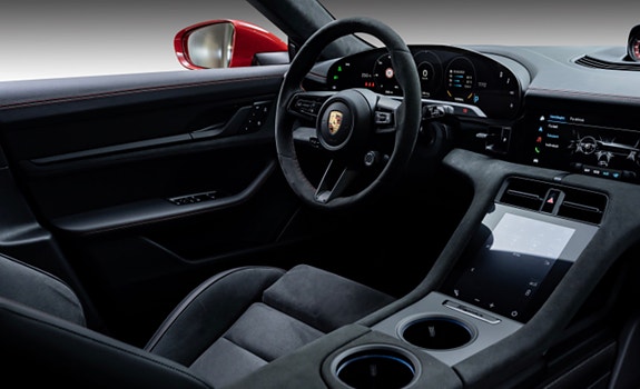 Porsche Taycan GTS 12 of 19