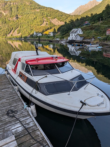 Mørebas 7200 med Evinrude 200 e-tec 8 of 30
