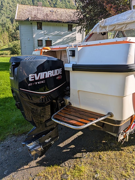 Mørebas 7200 med Evinrude 200 e-tec 19 of 30