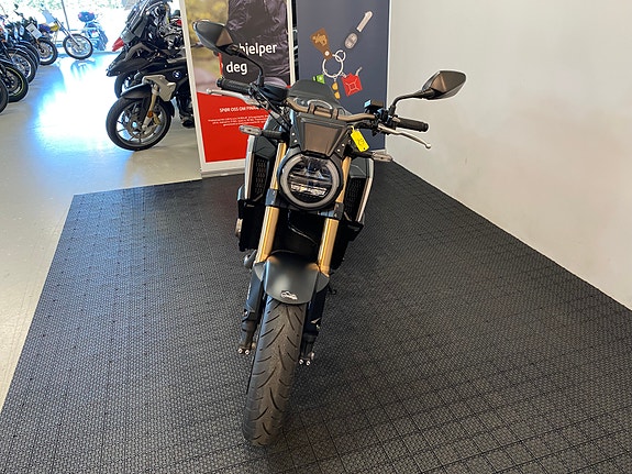 Honda CB 650 R *** SERVICE/GARANTI *** 3 of 30