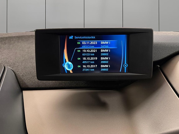 BMW i3 21 of 28