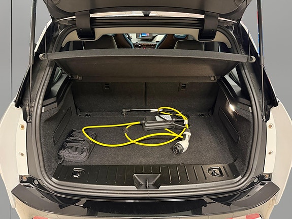 BMW i3 25 of 28