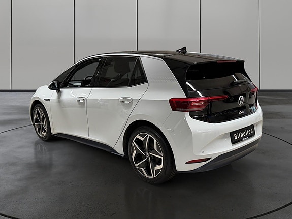 Volkswagen ID.3 3 of 29