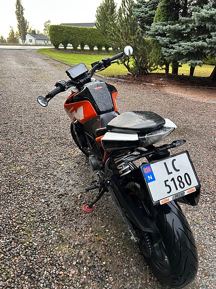 KTM 125 Duke 5 of 7