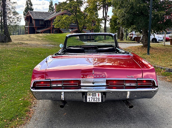 Plymouth Sport 8 of 27