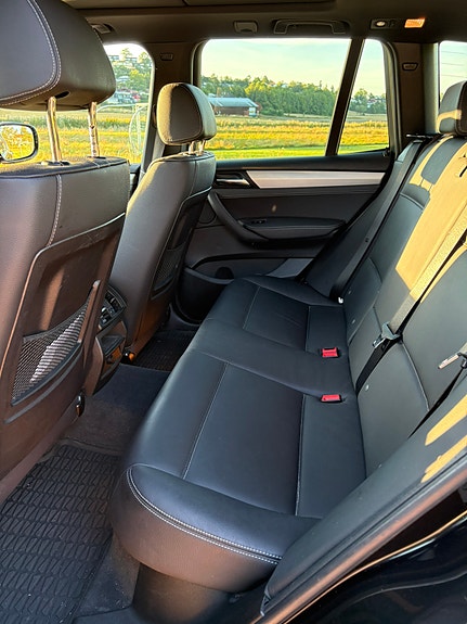 BMW X3 10 of 15