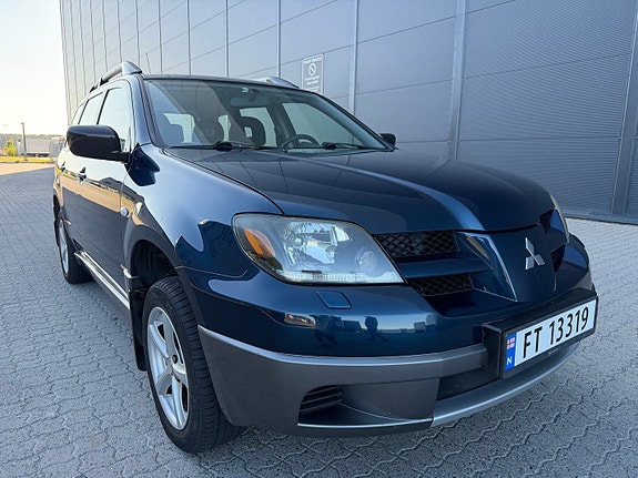Mitsubishi Outlander 3 of 30