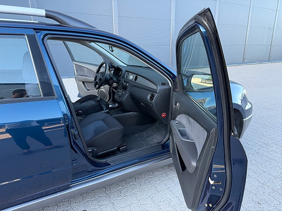 Mitsubishi Outlander 20 of 30