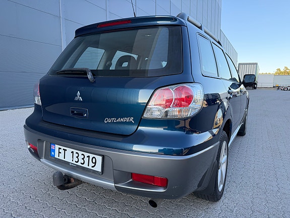 Mitsubishi Outlander 7 of 30