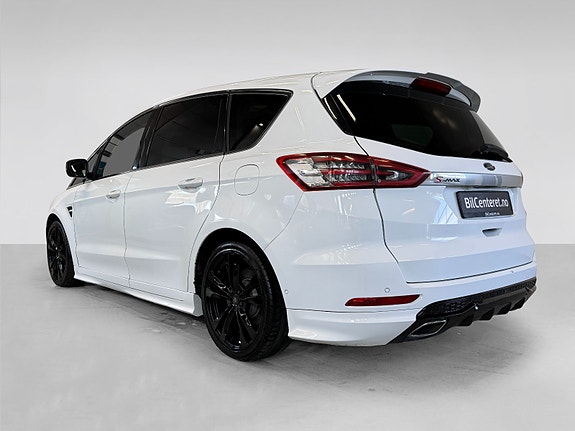 Ford S-MAX 10 of 30