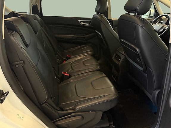 Ford S-MAX 20 of 30