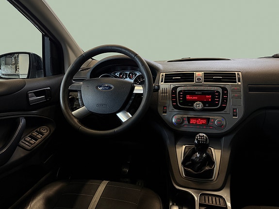 Ford Kuga 19 of 27