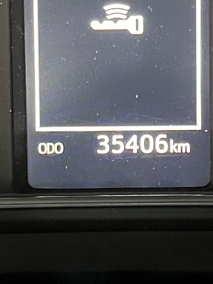 Toyota Yaris 8 of 24