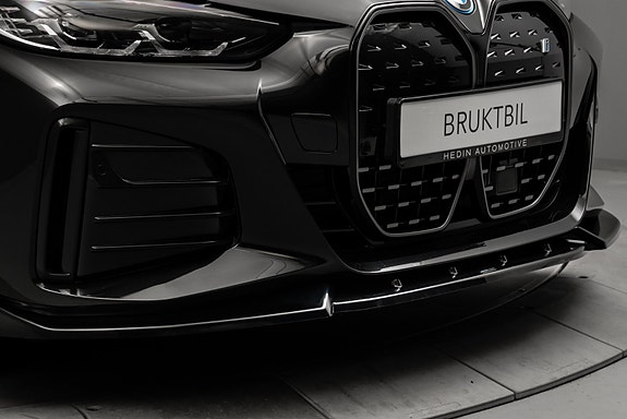 BMW i4 12 of 30